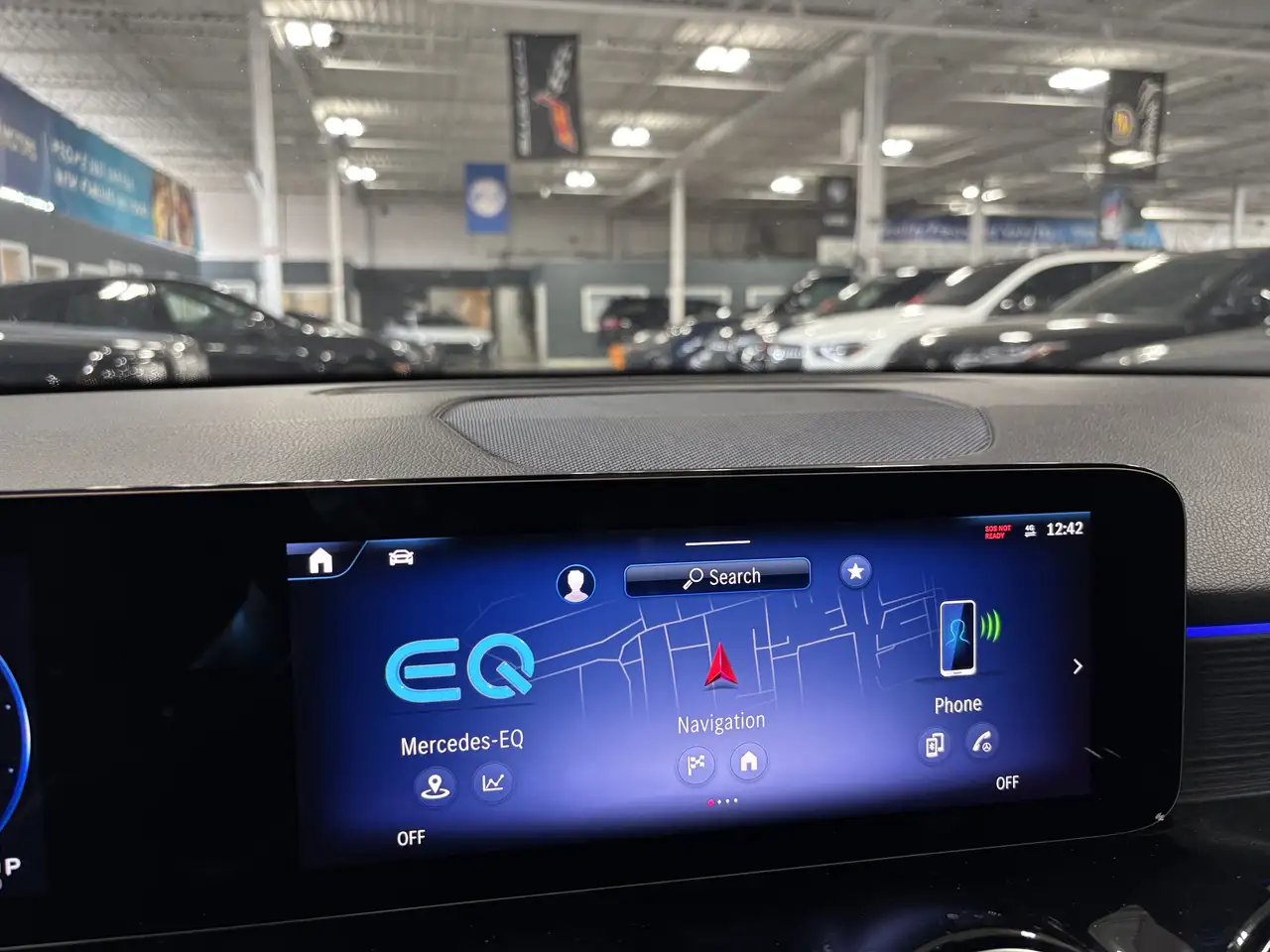 Mercedes-Benz EQB - Image 21