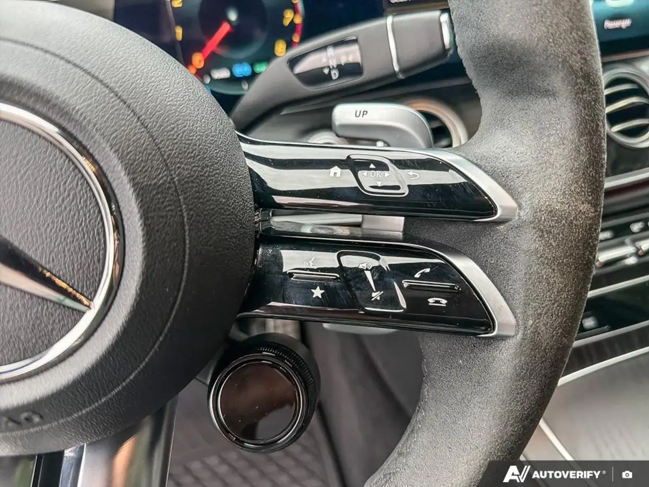 Mercedes-Benz E-Class - Image 16