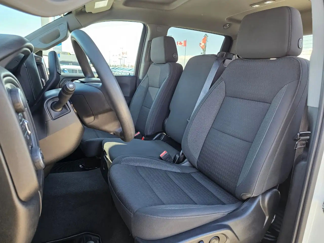 Chevrolet Silverado 1500 - Image 18