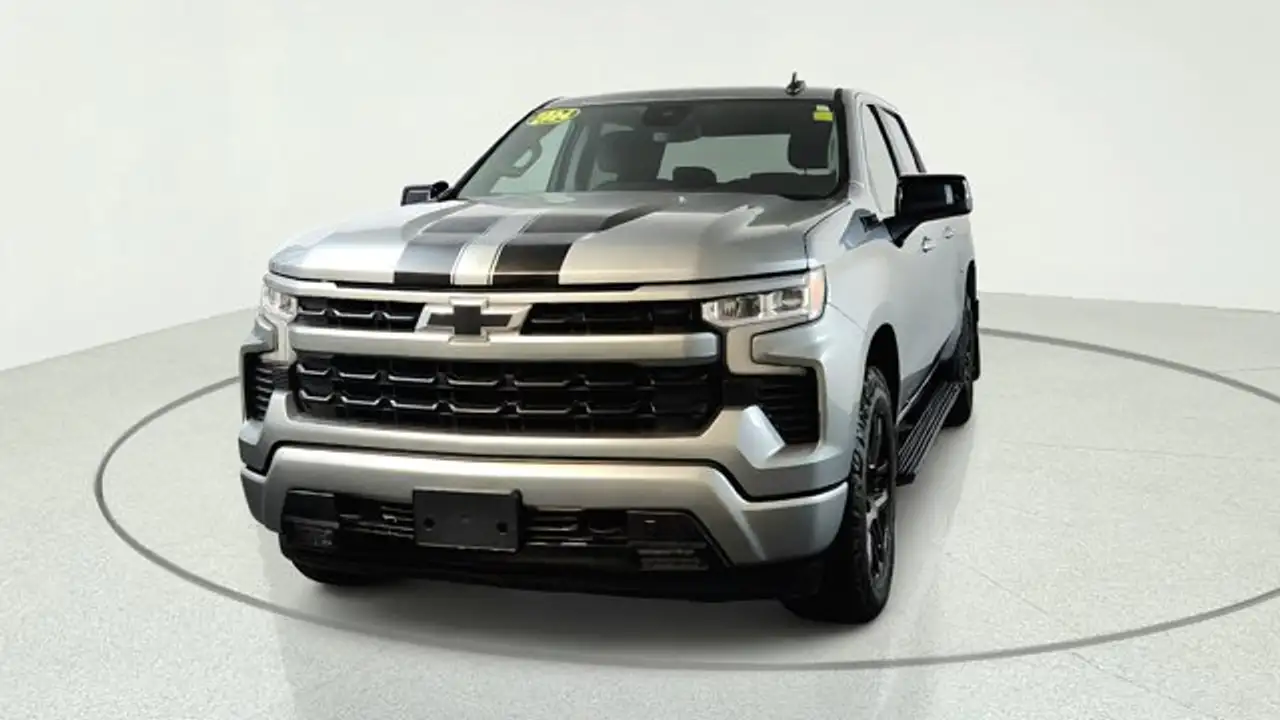 Chevrolet Silverado 1500 - Image 6