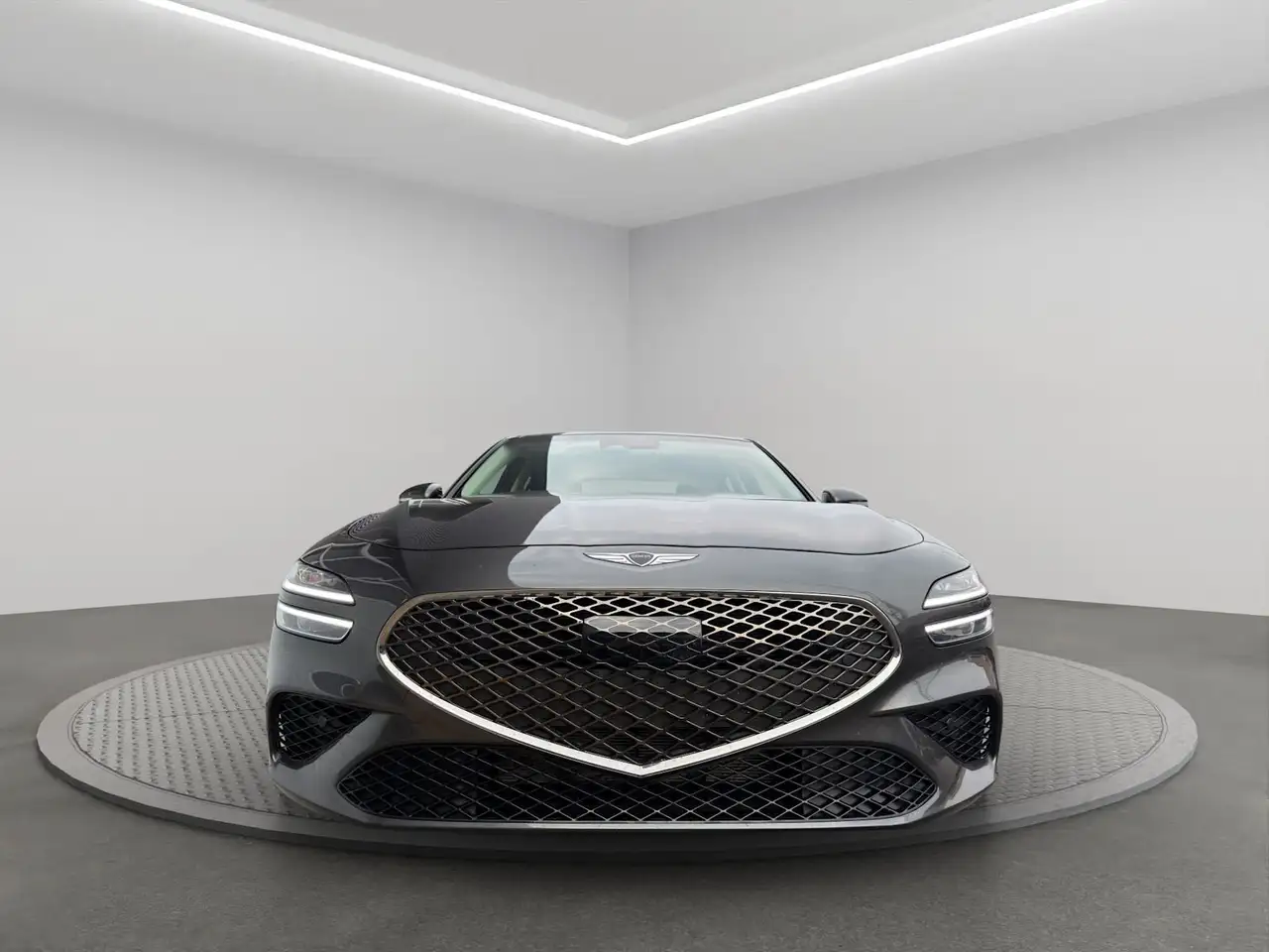 Genesis G70 - Image 2