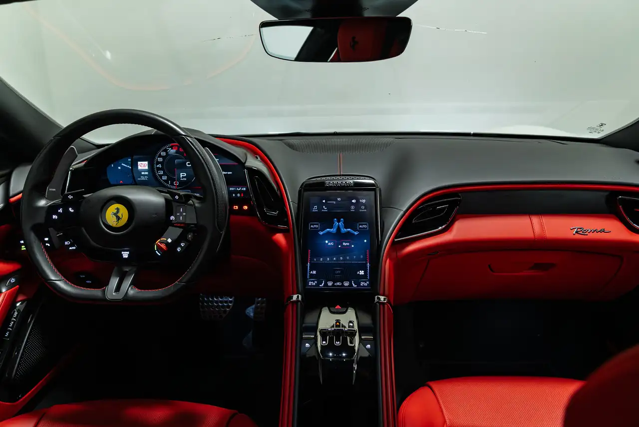 Ferrari Roma - Image 32