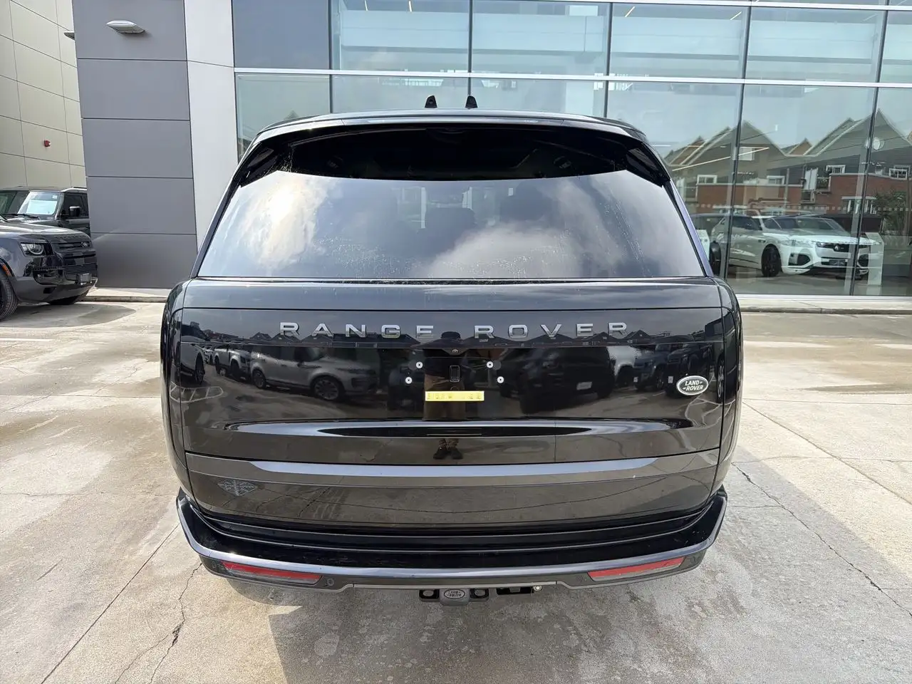 Land Rover Range Rover - Image 4