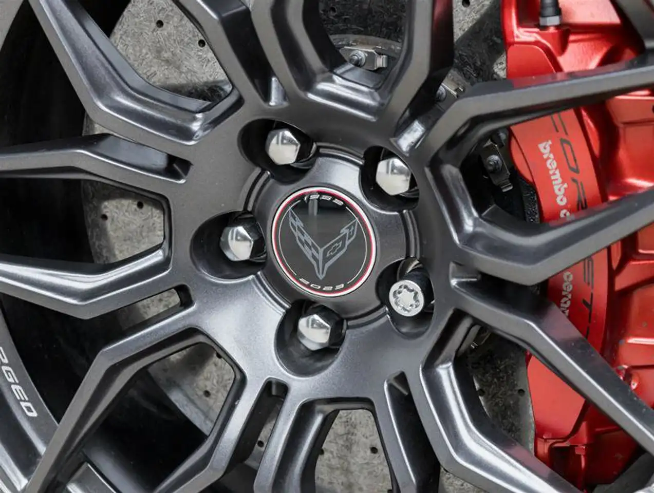 Chevrolet Corvette - Image 16