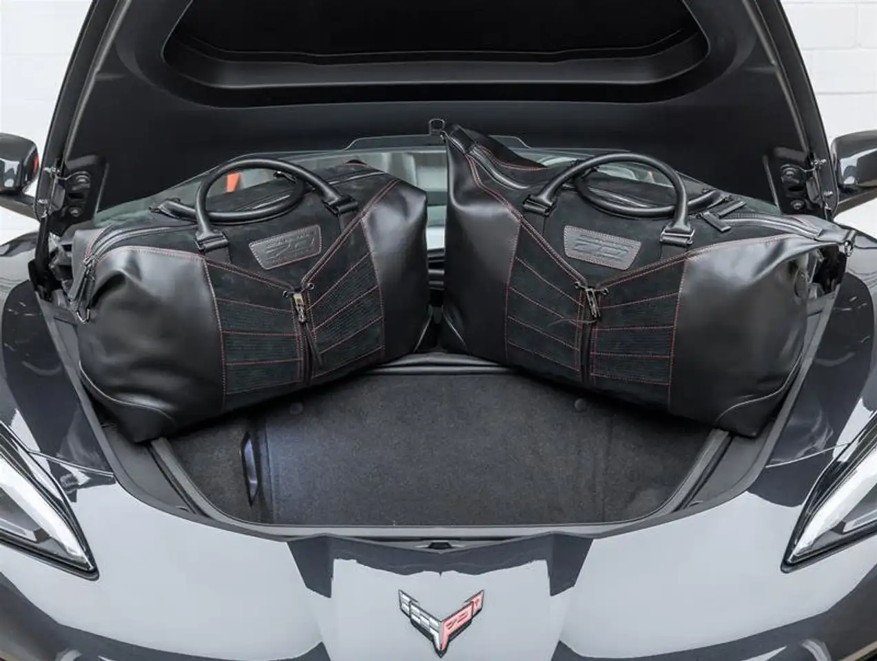 Chevrolet Corvette - Image 4