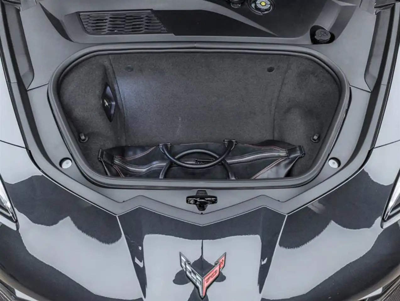 Chevrolet Corvette - Image 5
