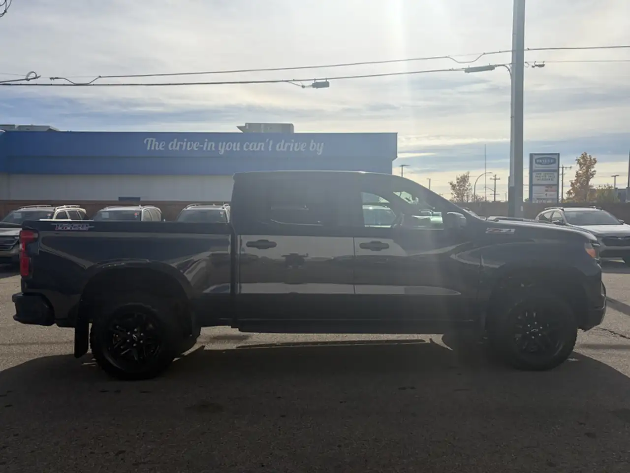 Chevrolet Silverado 1500 - Image 6