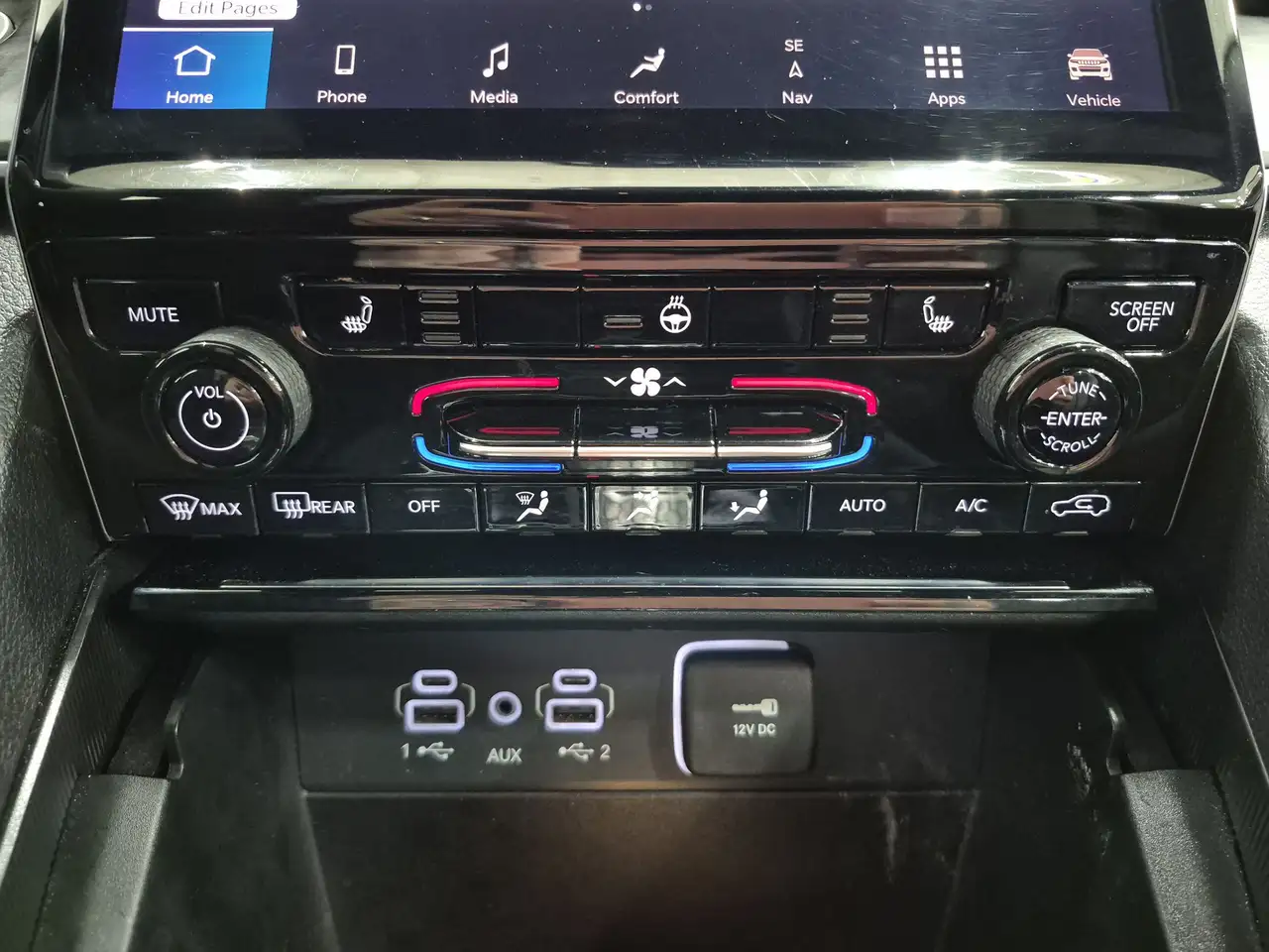 Jeep Grand Cherokee - Image 22