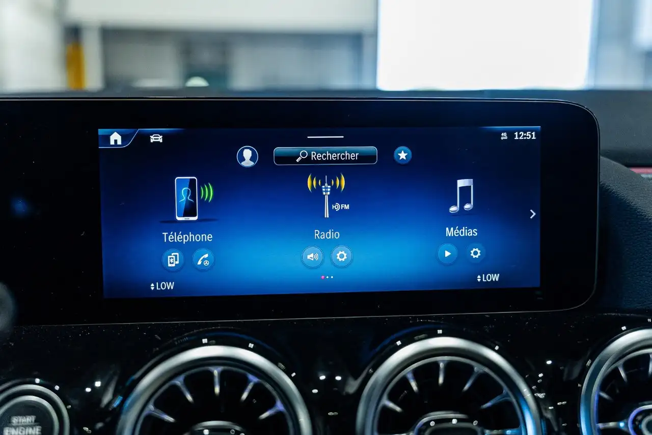 Mercedes-Benz GLA - Image 13