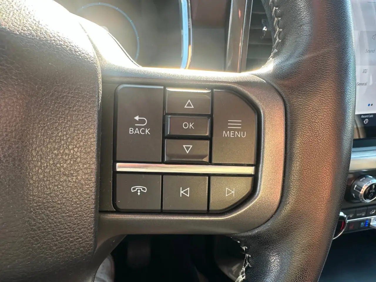 Ford F-150 - Image 25