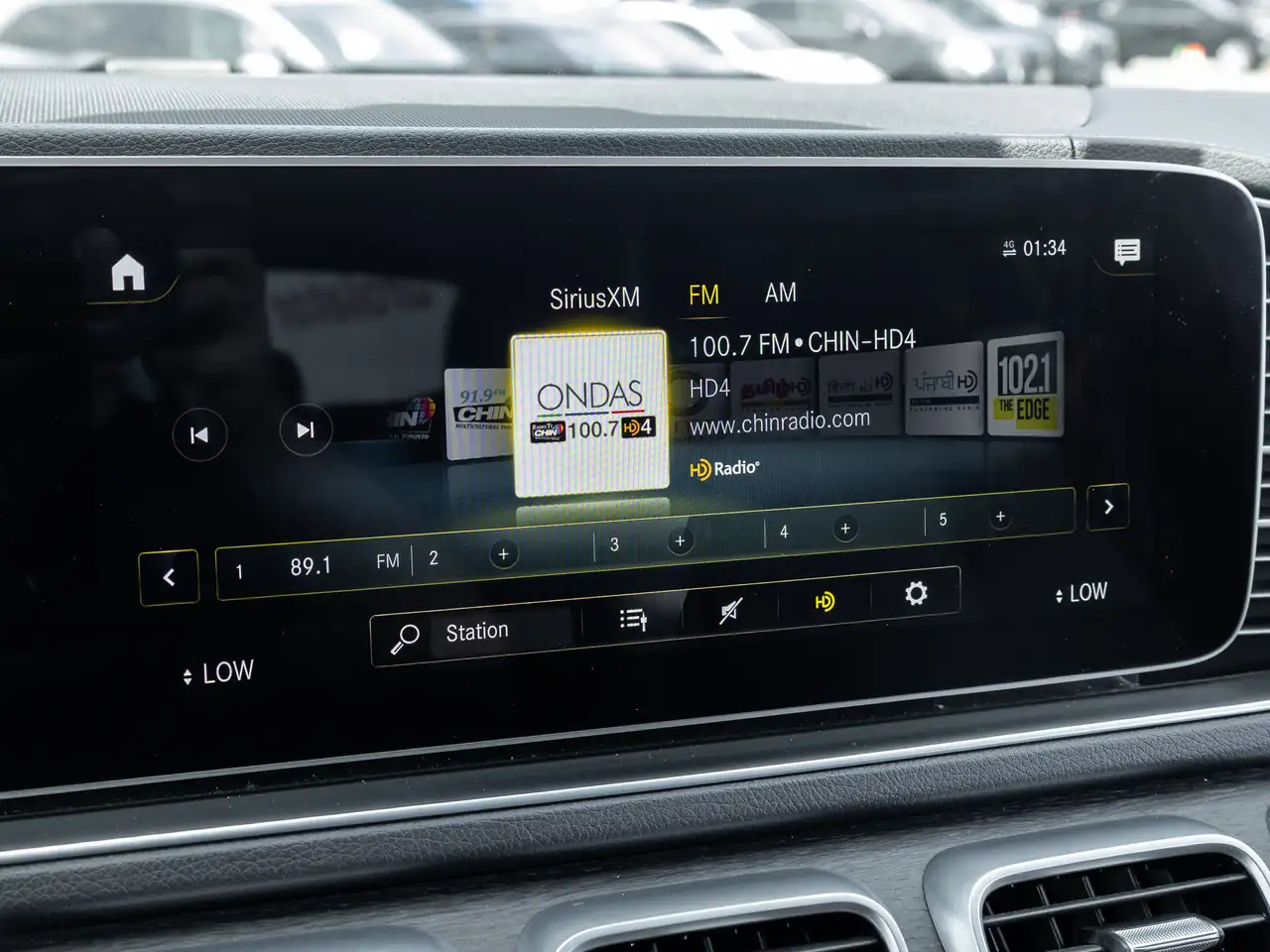 Mercedes-Benz GLE - Image 21