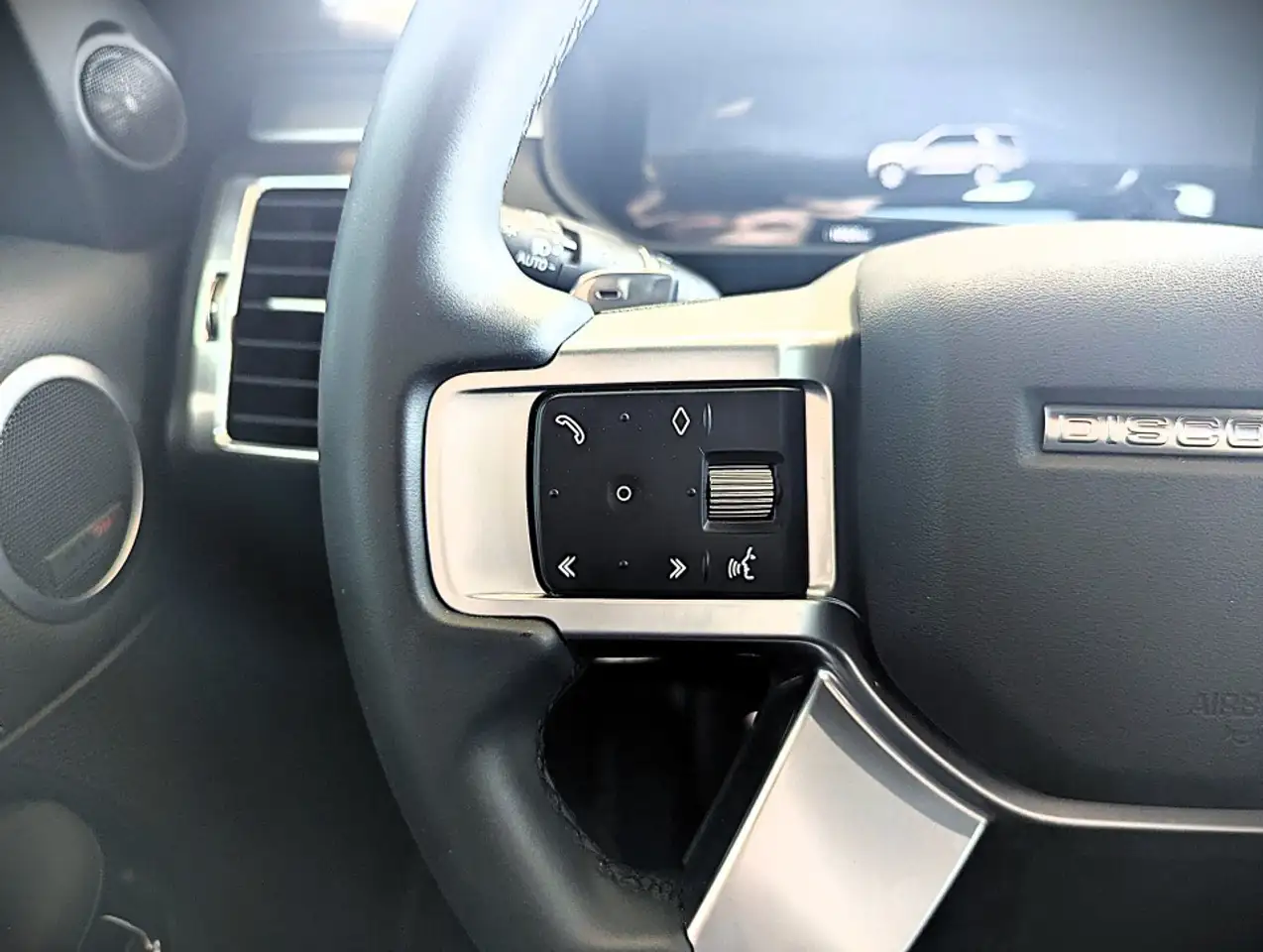 Land Rover Discovery - Image 20