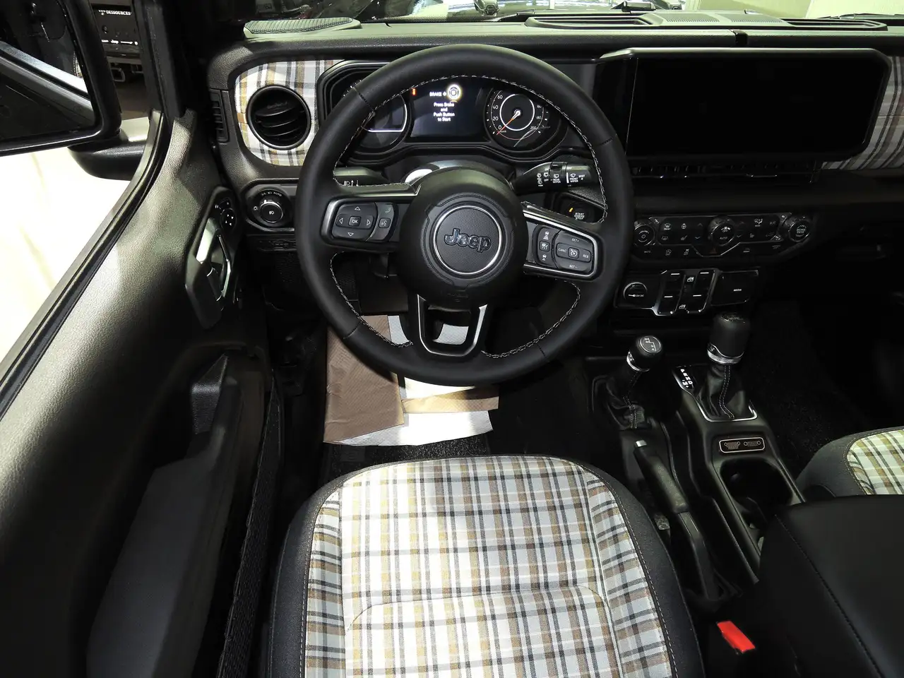 Jeep Wrangler - Image 7
