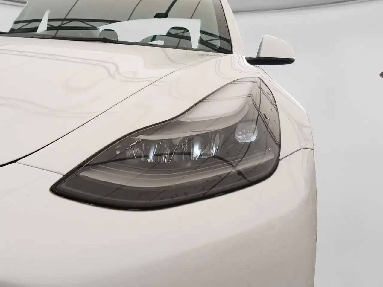Tesla Model 3 - Image 26