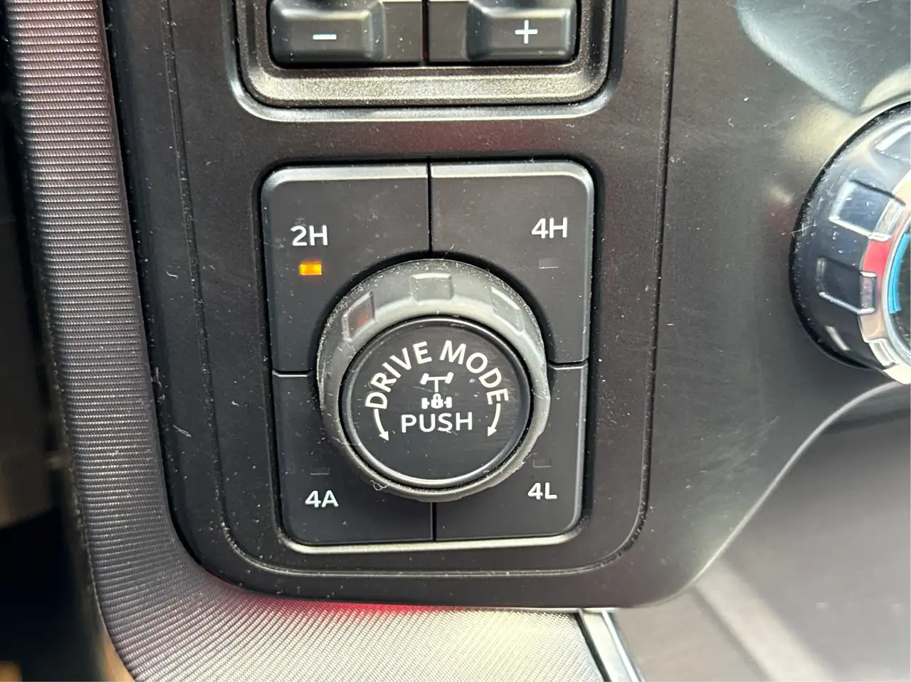 Ford F-150 - Image 48