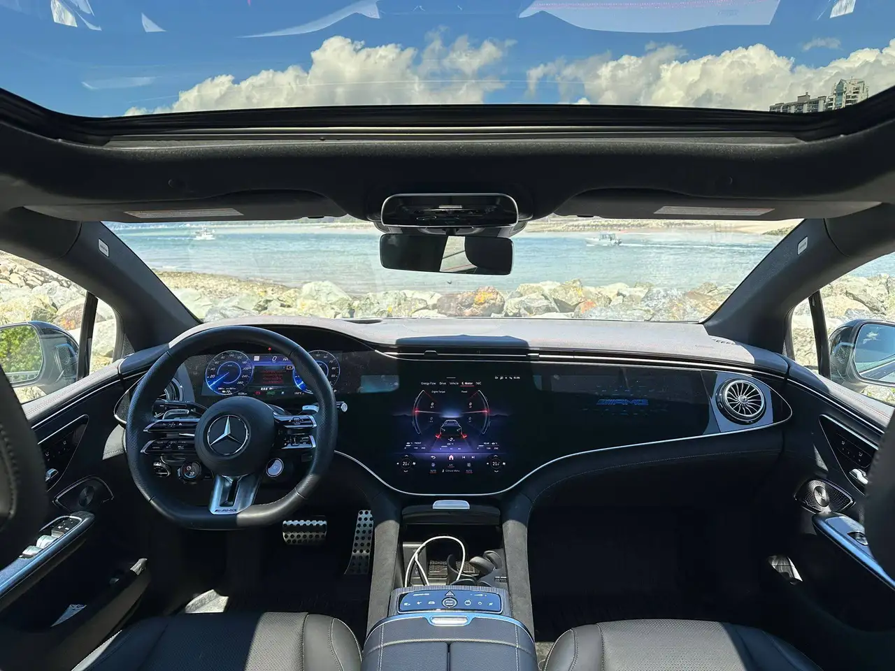 Mercedes-Benz EQE - Image 11
