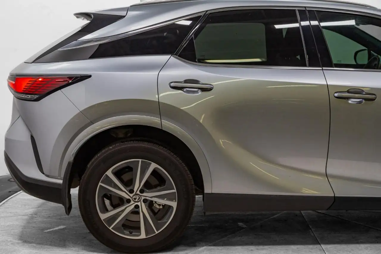 Lexus RX 350h - Image 9