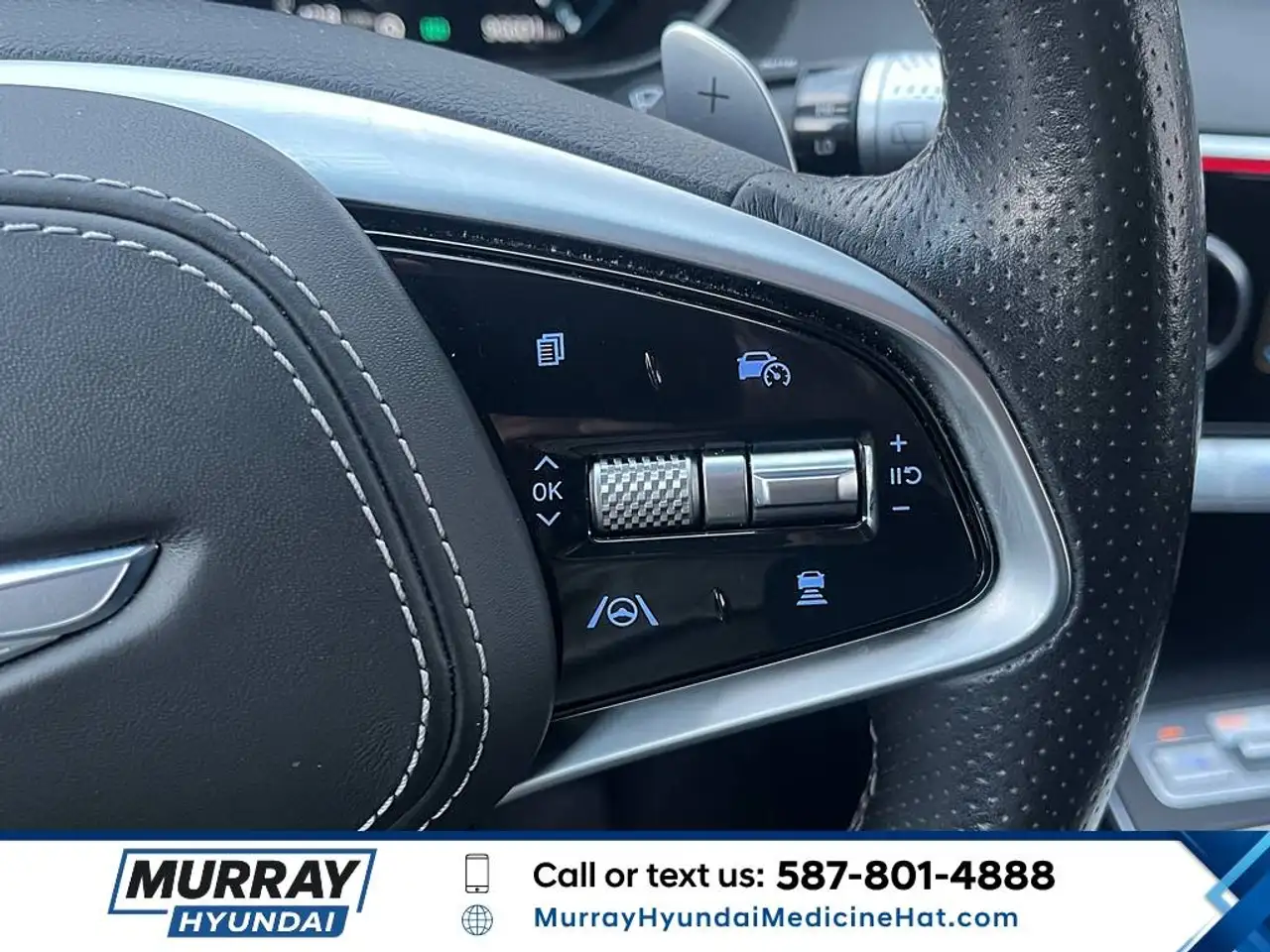 Genesis GV70 - Image 16