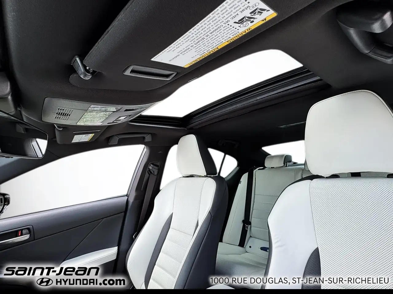 Lexus IS 350 - Image 13