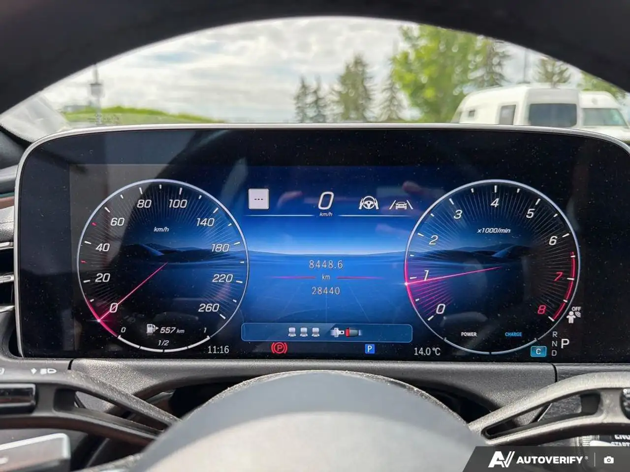 Mercedes-Benz E-Class - Image 13