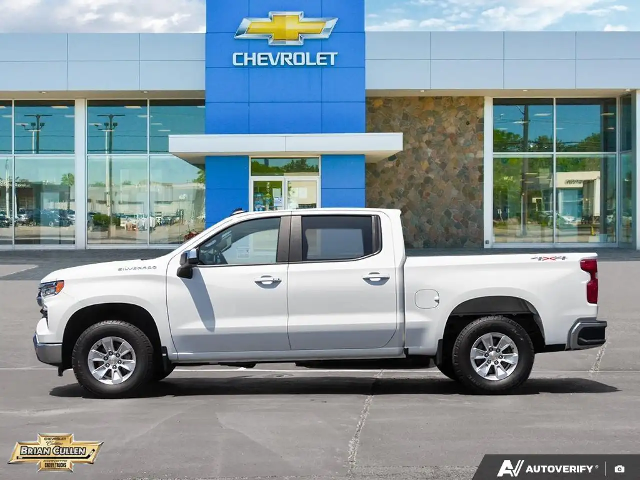 Chevrolet Silverado 1500 - Image 3