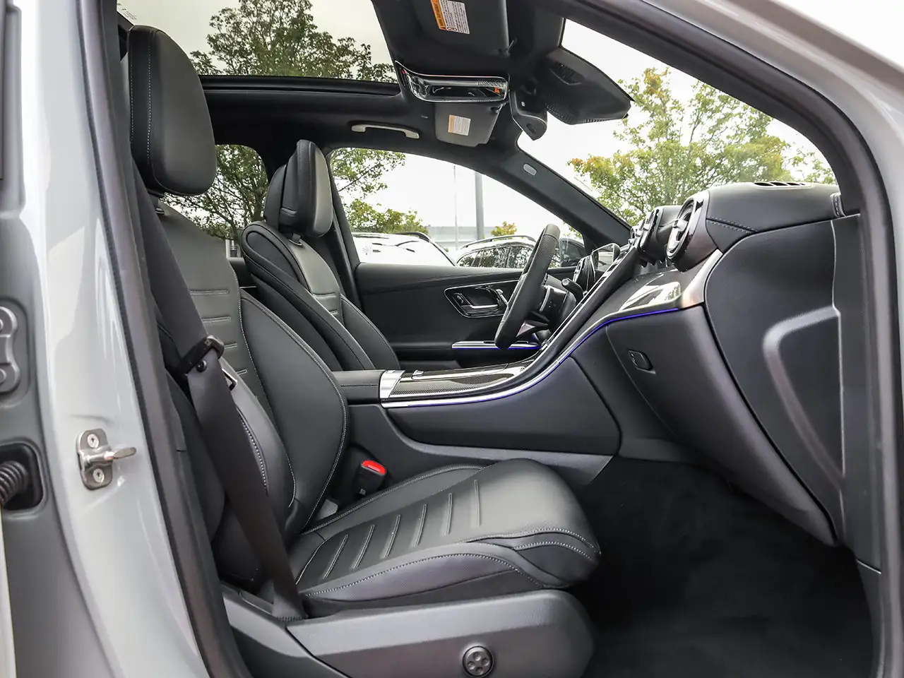 Mercedes-Benz GLC - Image 15