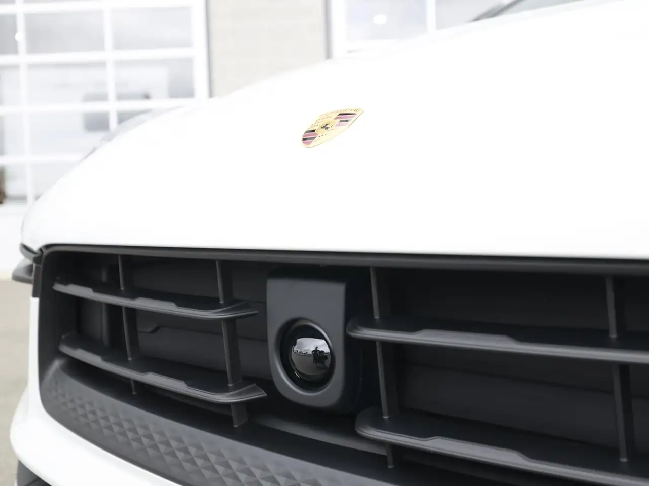 Porsche Macan - Image 7
