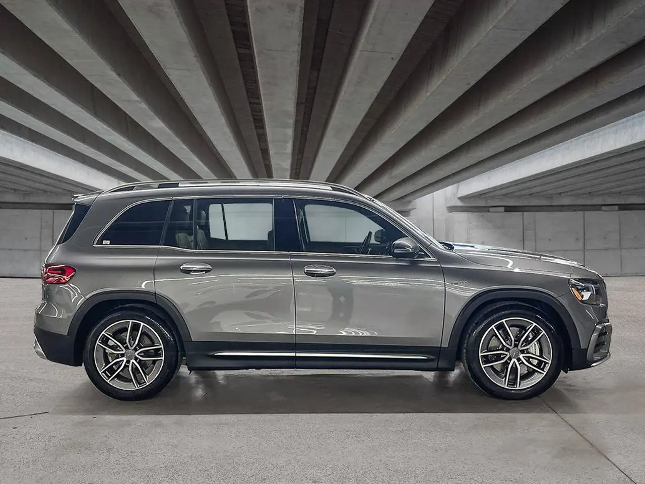 Mercedes-Benz GLB - Image 6