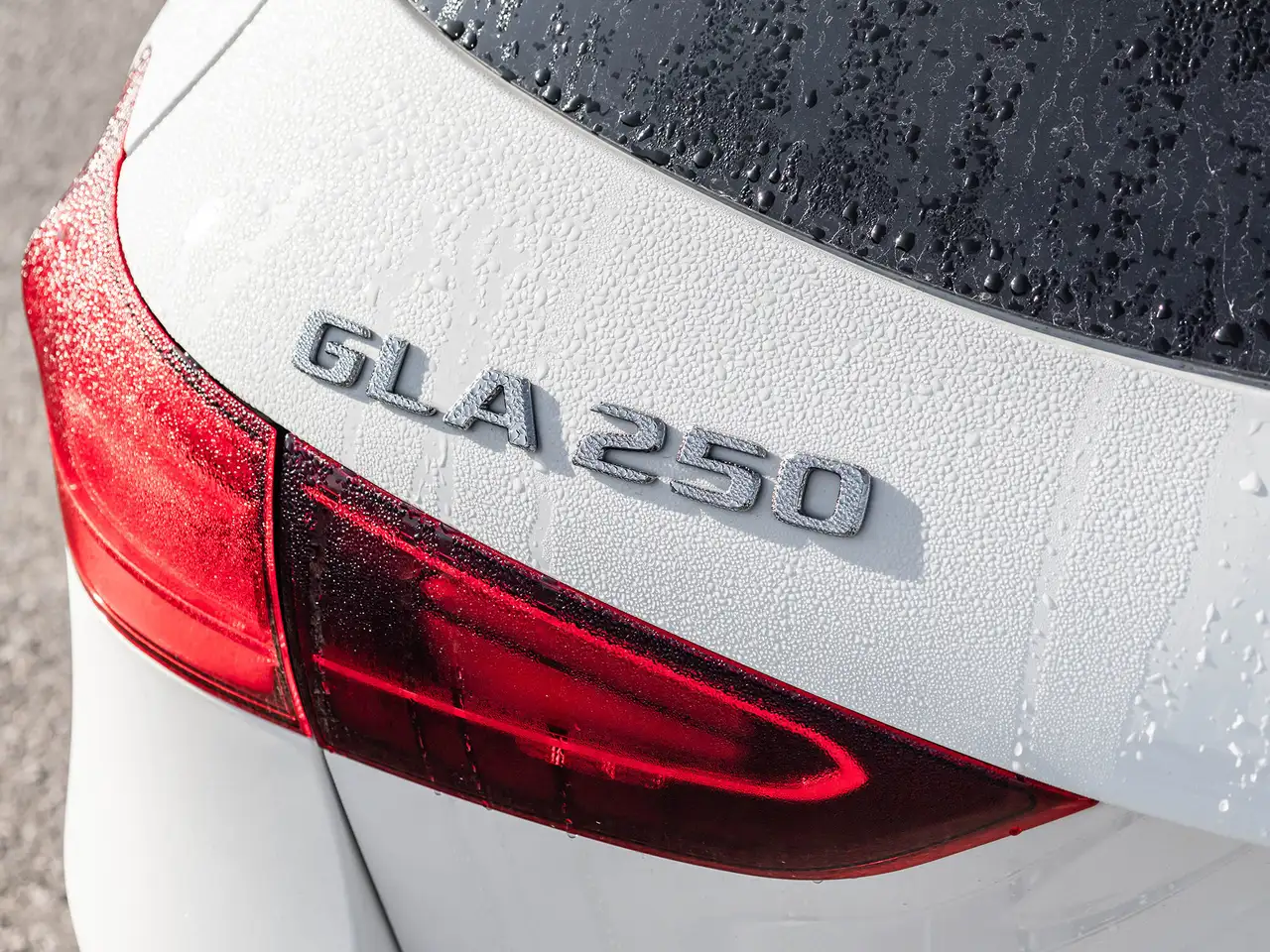 Mercedes-Benz GLA - Image 10
