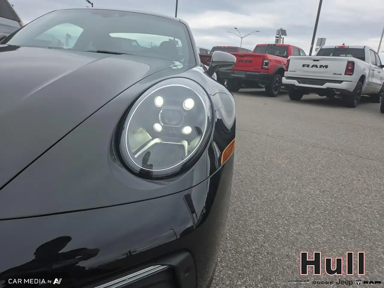 Porsche 911 - Image 8