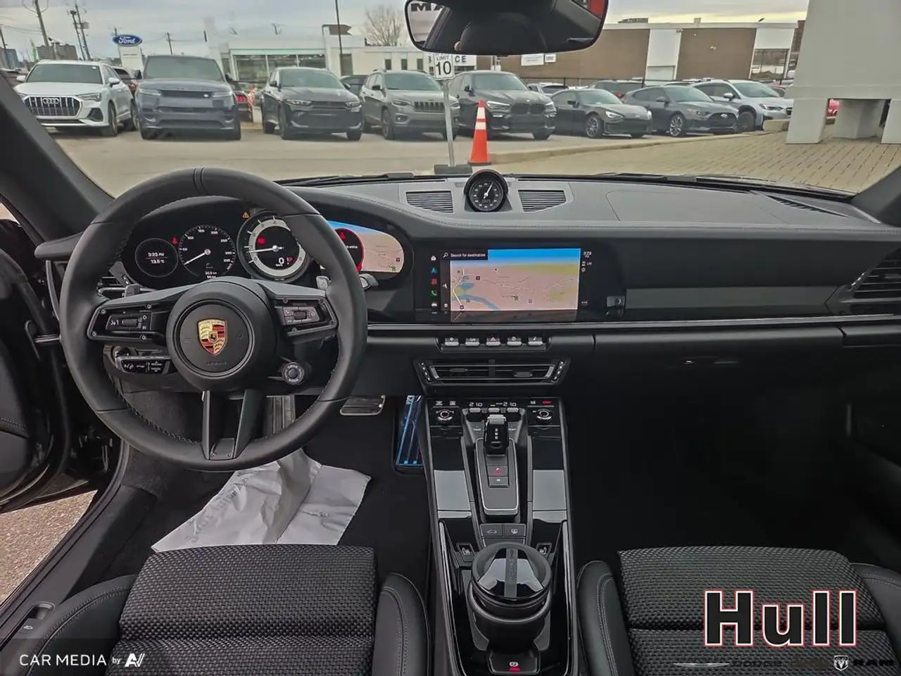 Porsche 911 - Image 24