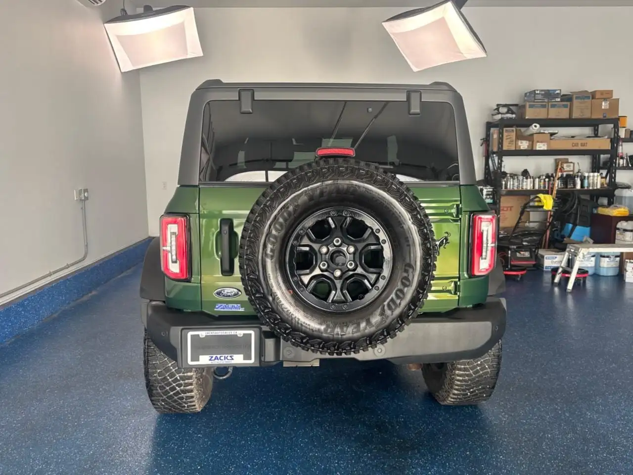Ford Bronco - Image 6