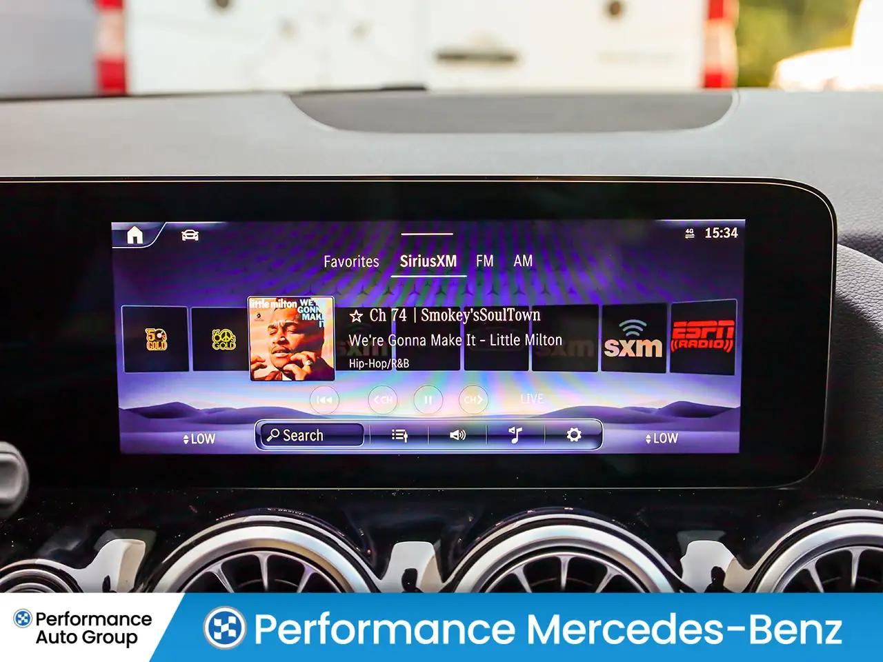 Mercedes-Benz GLA - Image 16
