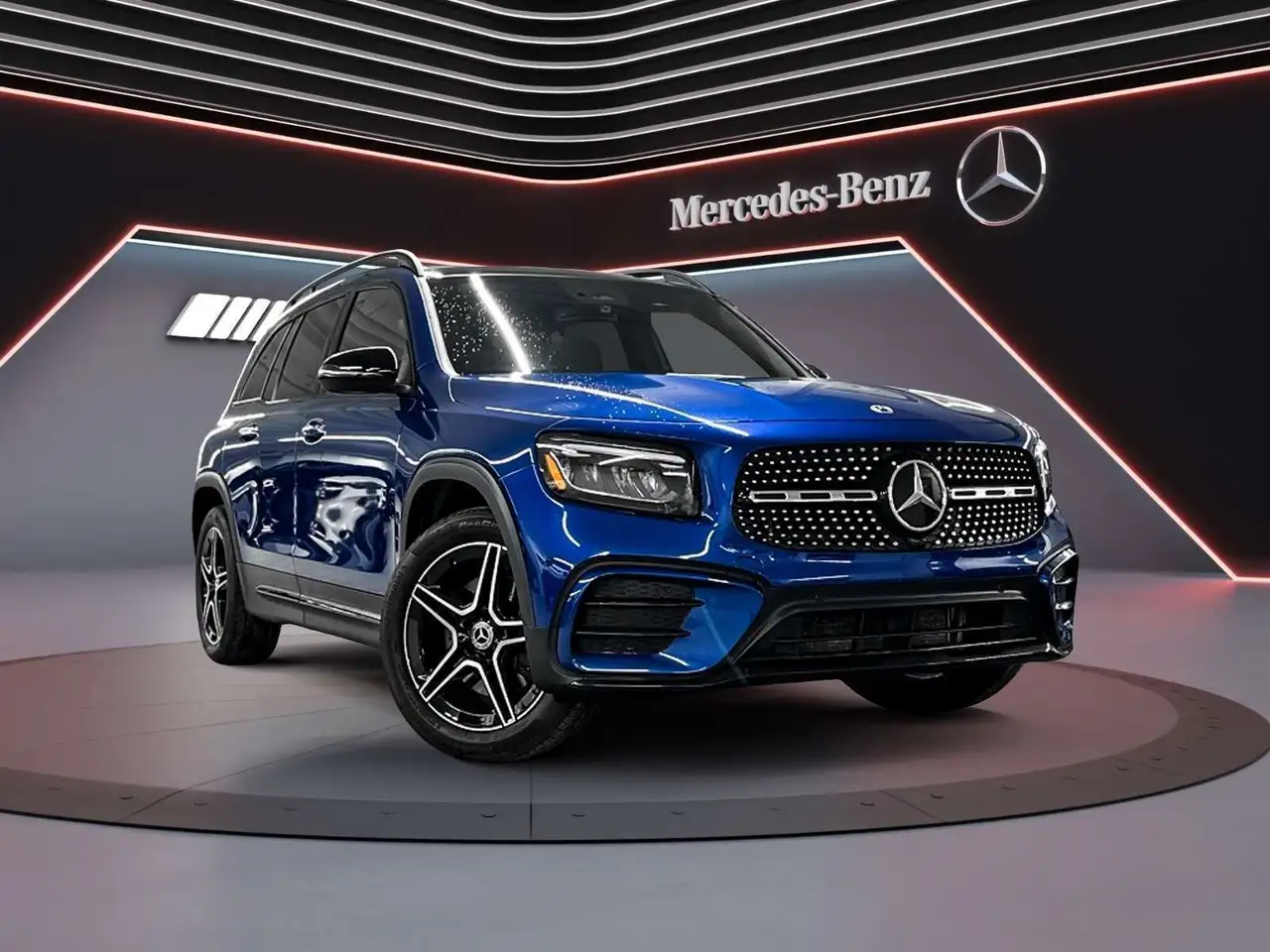 Mercedes-Benz GLB - Image 1