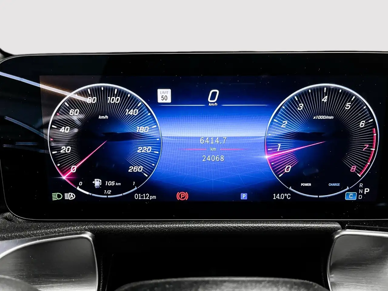 Mercedes-Benz GLB - Image 17