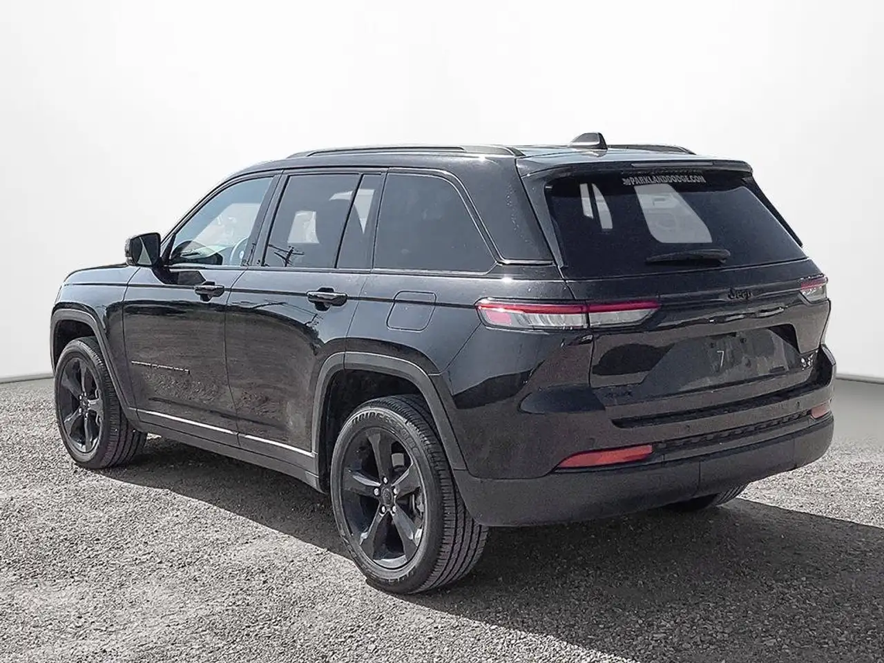 Jeep Grand Cherokee - Image 3