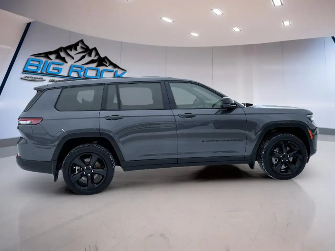 Jeep Grand Cherokee - Image 9