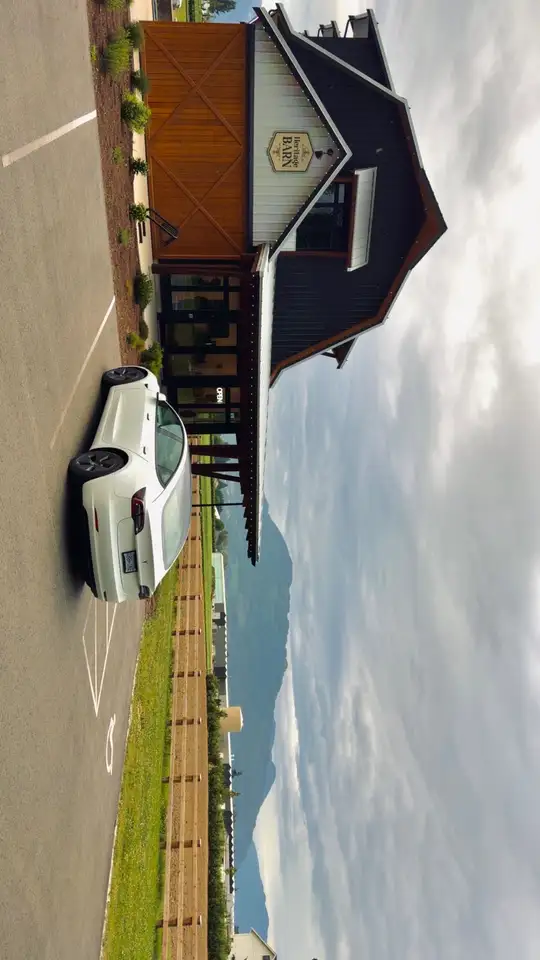 Tesla Model 3 - Image 2