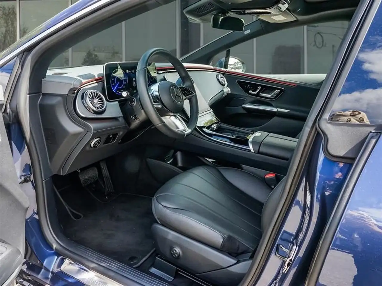 Mercedes-Benz EQE - Image 7