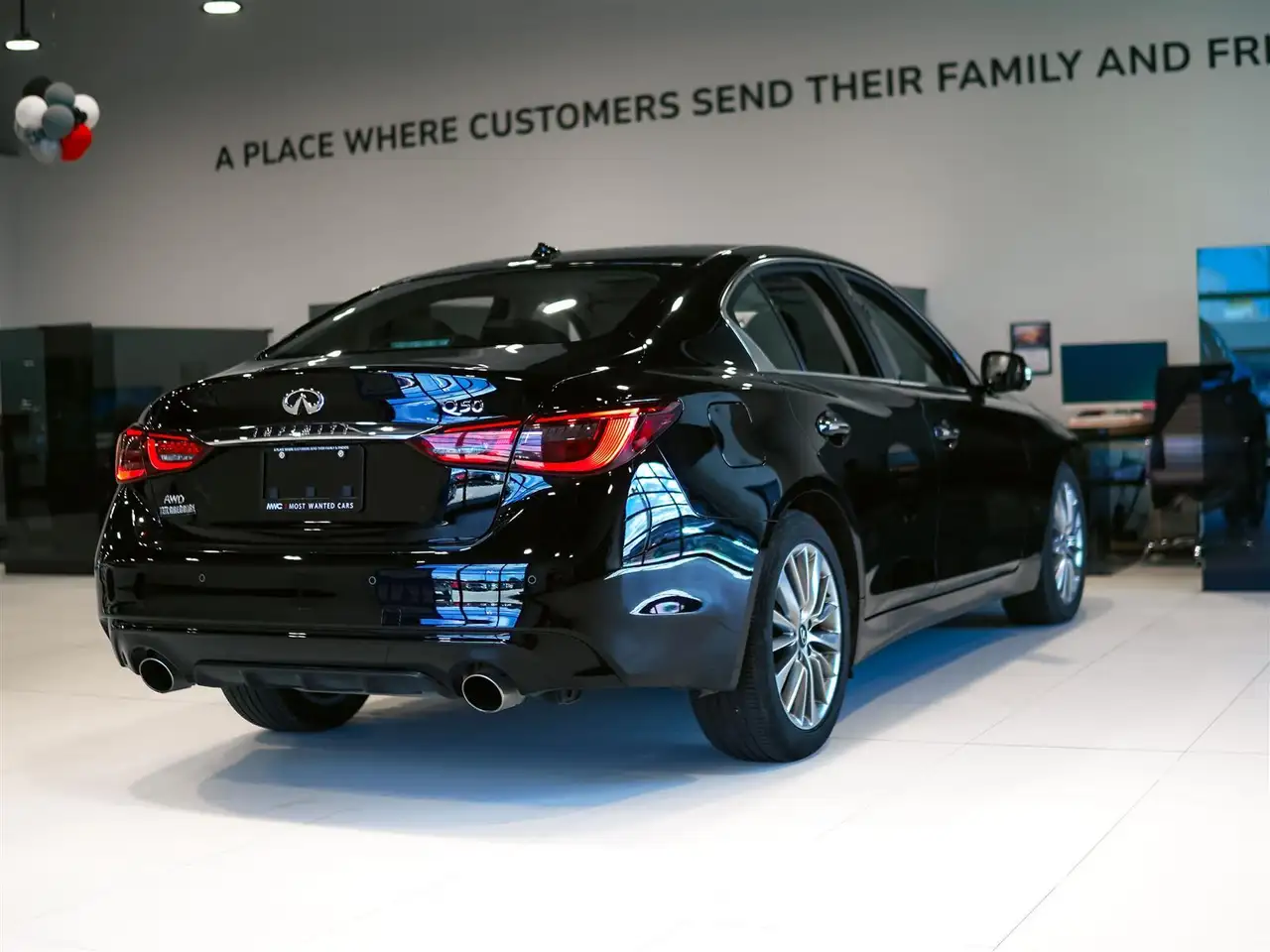 Infiniti Q50 - Image 8