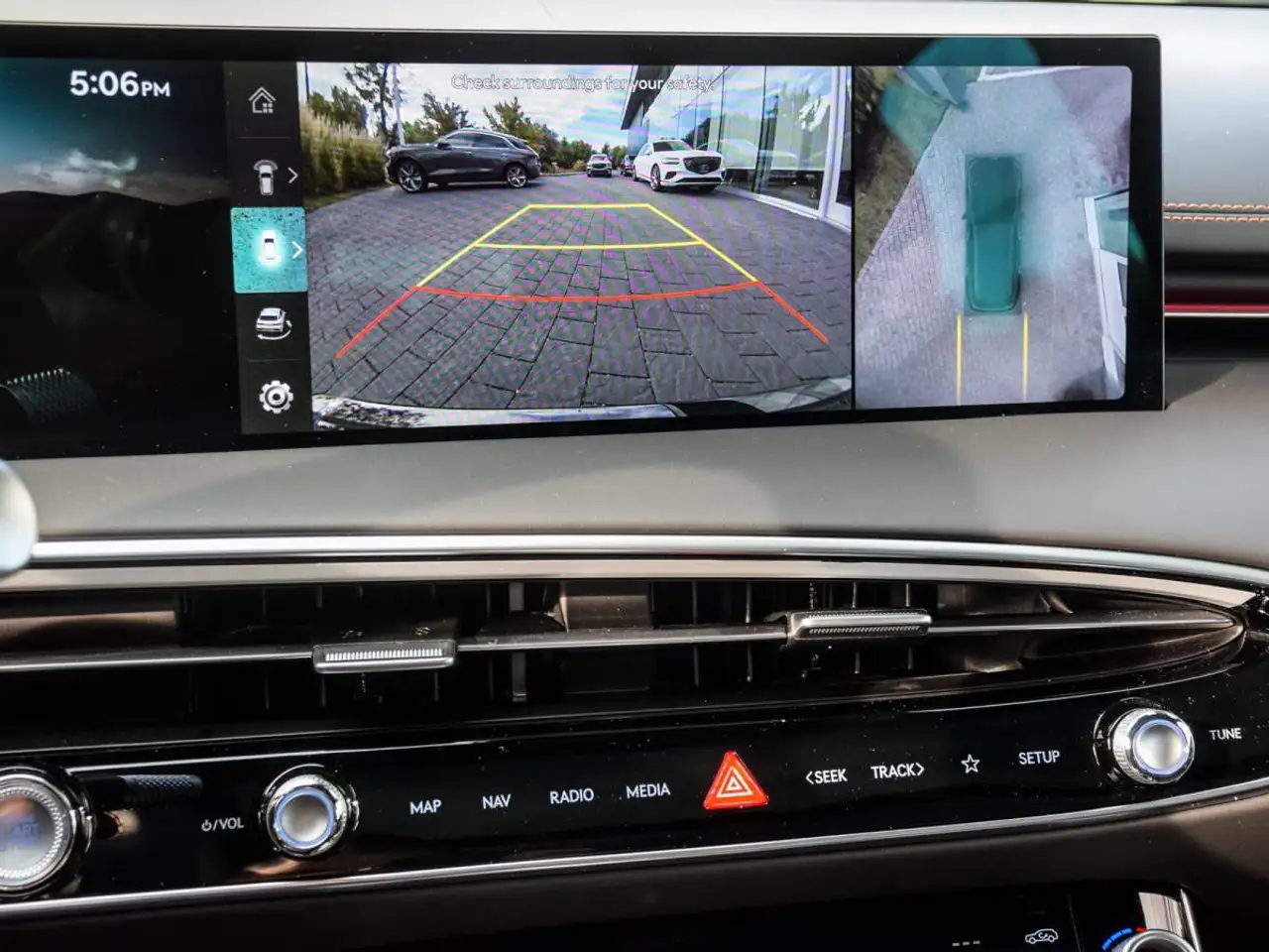 Genesis GV70 - Image 21