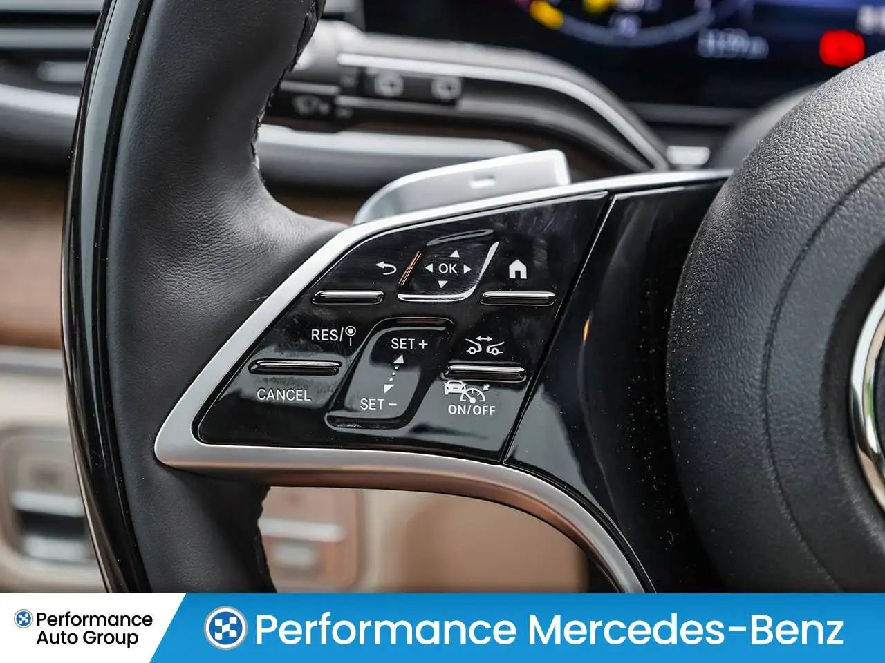 Mercedes-Benz GLE - Image 19