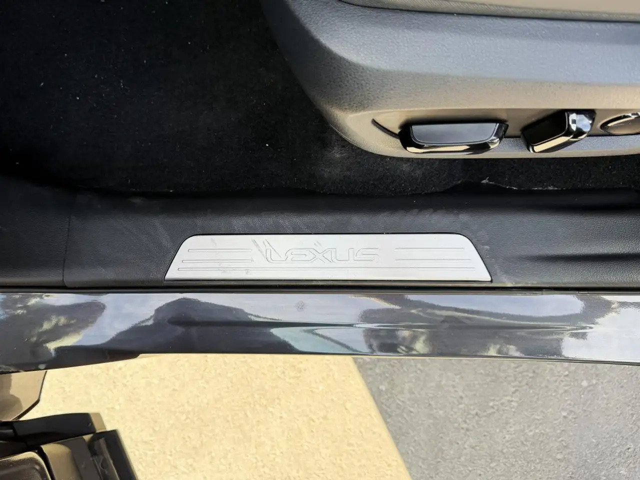 Lexus TX 350 - Image 4