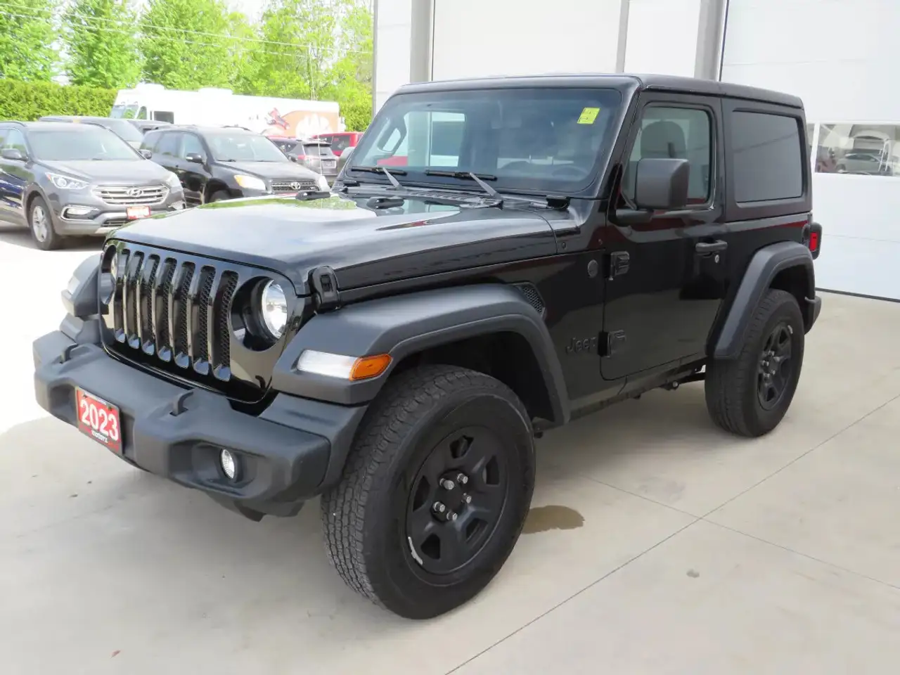Jeep Wrangler - Image 23