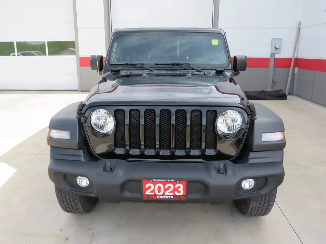 Jeep Wrangler - Image 2