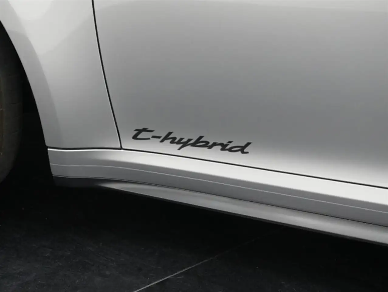 Porsche 911 - Image 6