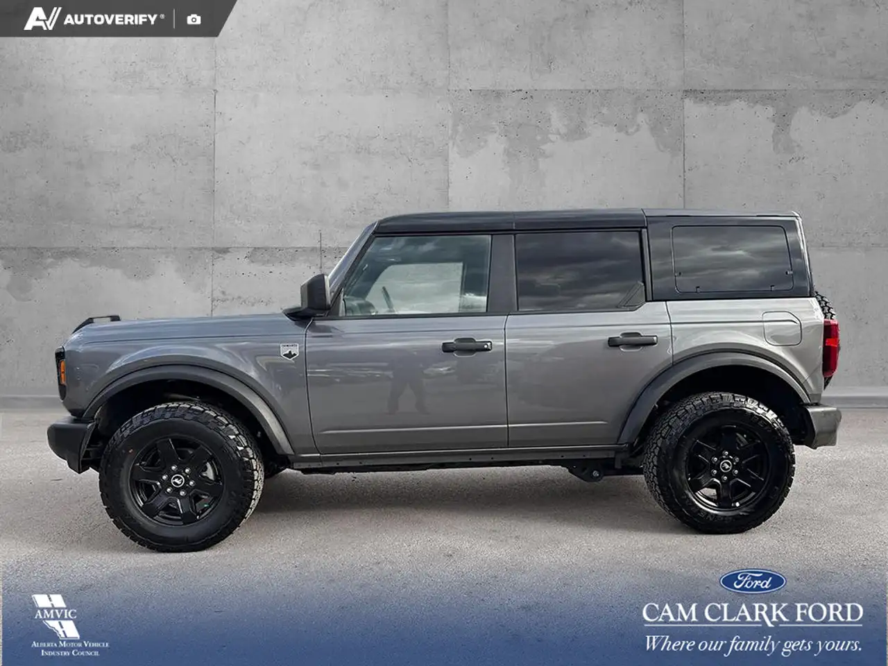 Ford Bronco - Image 3