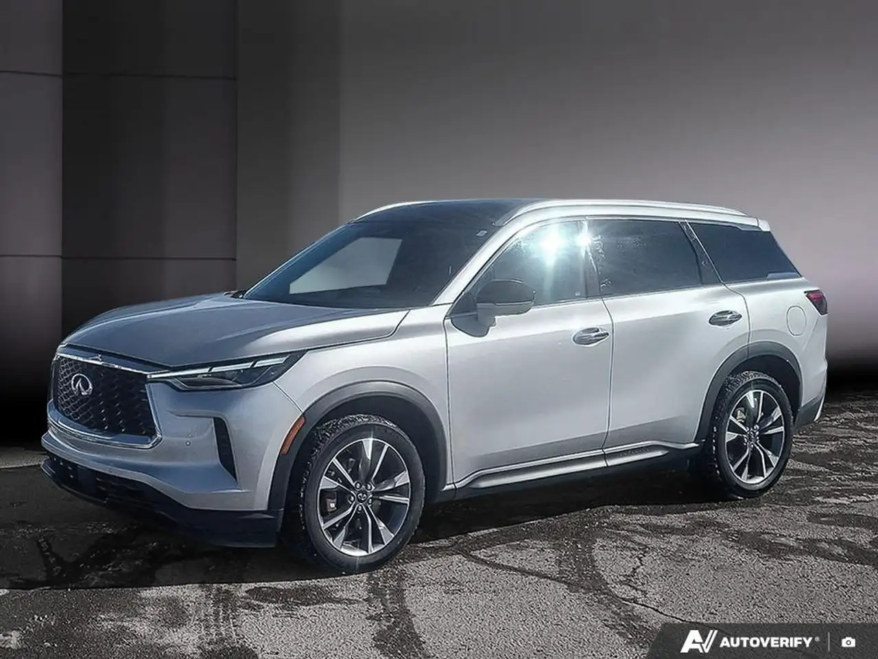 Infiniti QX60 - Image 1