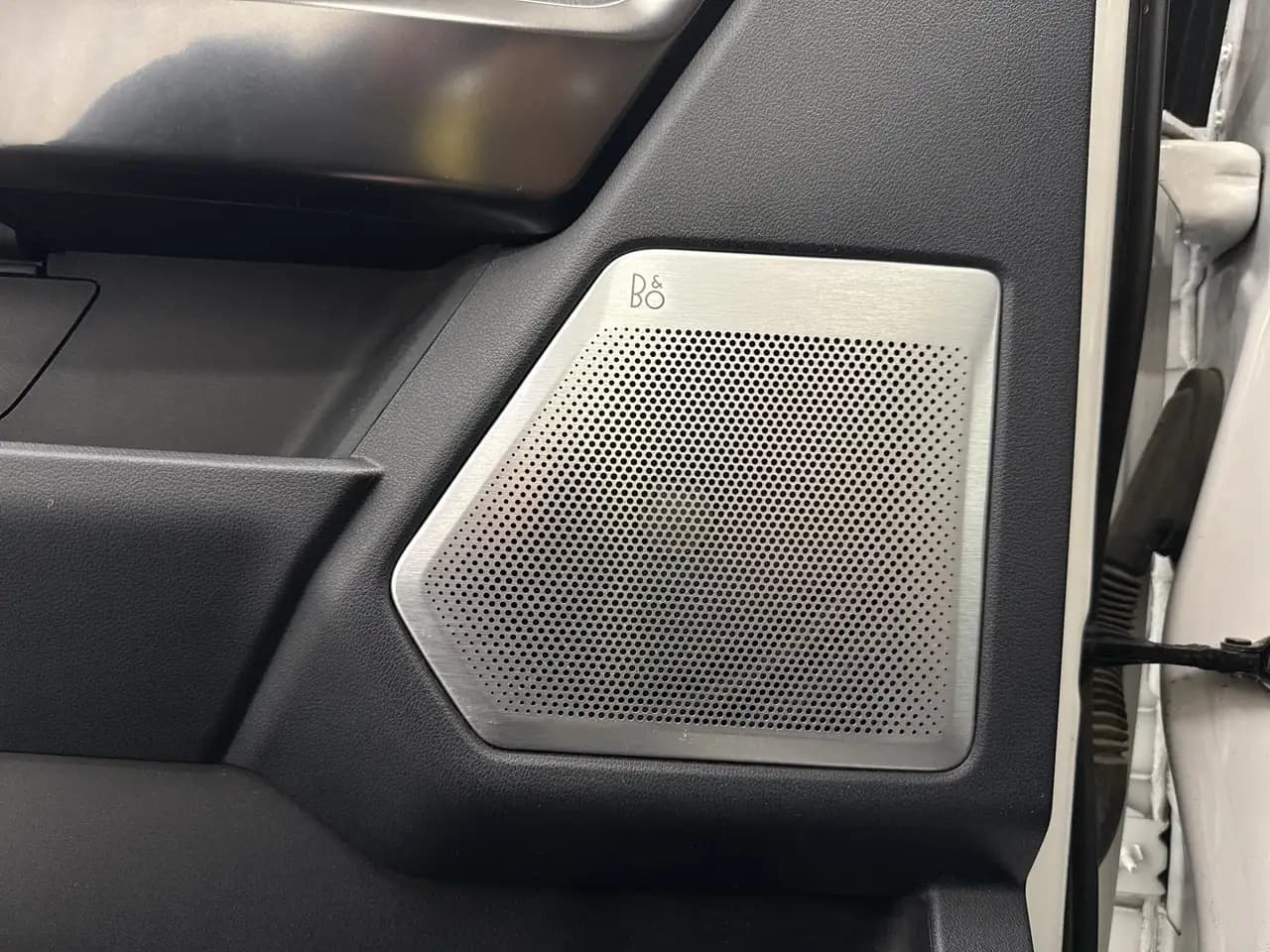 Ford F-150 - Image 21
