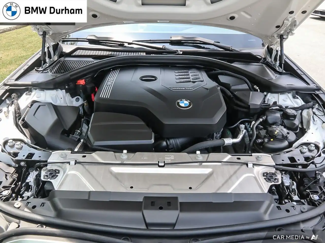BMW 3 Series - Image 8
